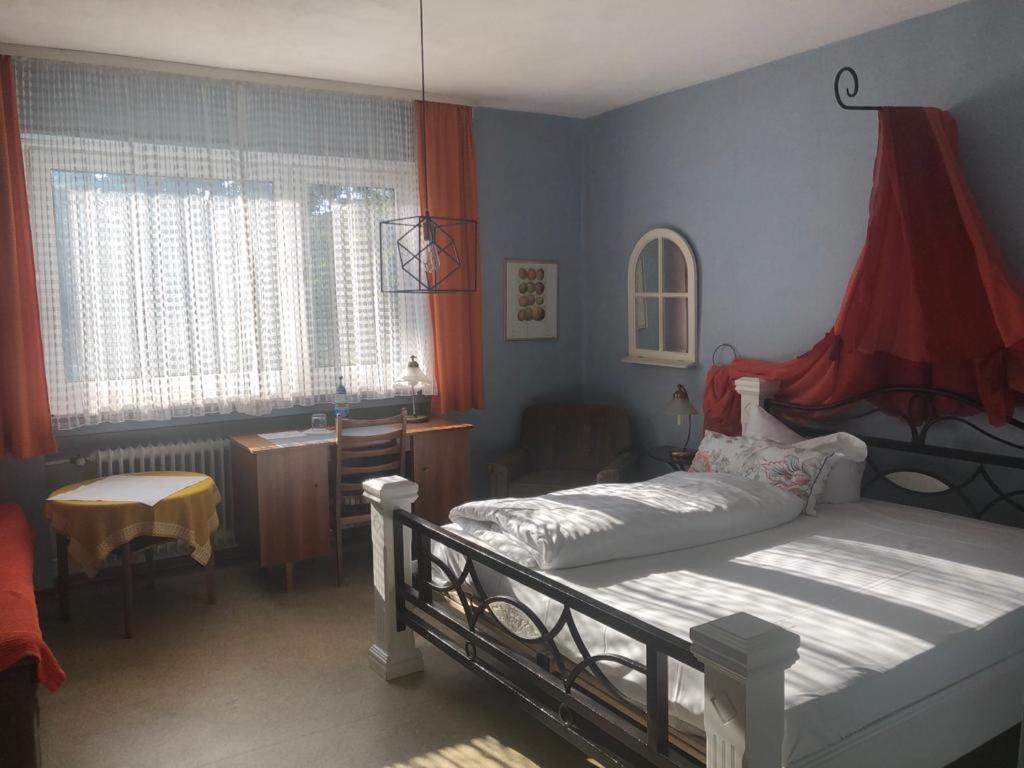 Pension Klaus Bad Salzschlirf Buitenkant foto